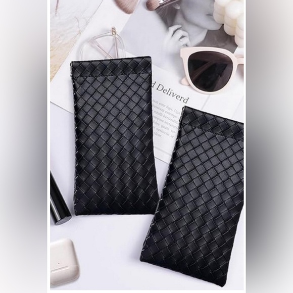 NWT ZENANA SQUEEZE MULTI PURPOSE STORAGE POUCH WALLET - Picture 14 of 16